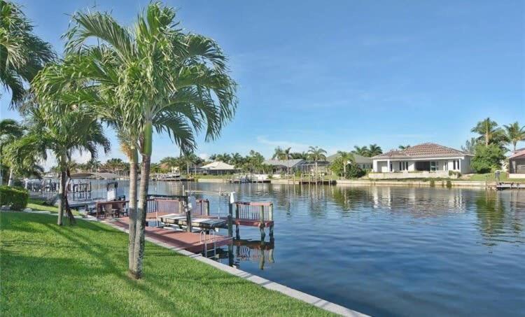 Free Heatedpool On Sailboataccesscanal Boat Lift Villa Cape Coral Esterno foto